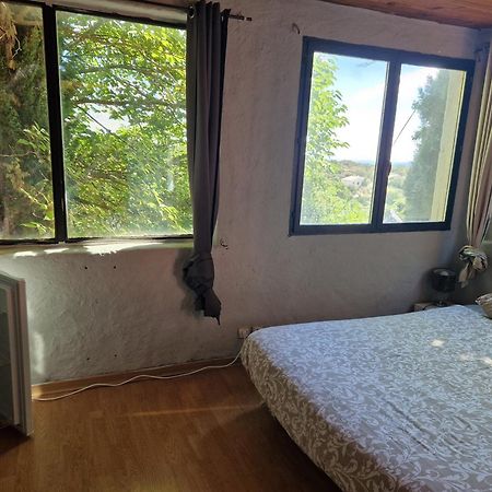 Chambre D'Hote Dans Ancien Musee Bidon Ngoại thất bức ảnh